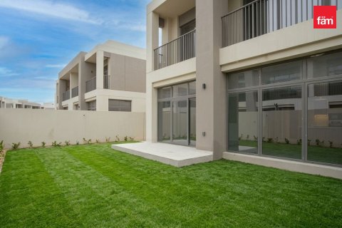 Villa in Dubai 4 bedrooms, 332 sq.m. № 139477