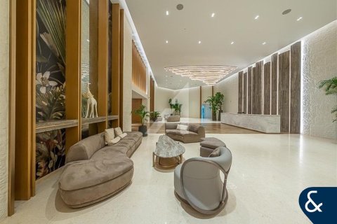 Apartment in DIFC, Dubai 2 bedrooms, 154 sq.m. № 75429 - photo 2