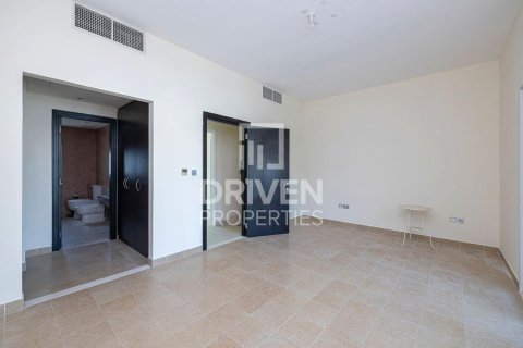 Maison de ville à District 12, Jumeirah Village Circle, Dubai, 1 chambre, 179.95 m², № 142998 - photo 6