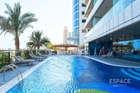 Apartment in Dubai Marina, Dubai 4 bedrooms, 244 sq.m. № 122894 - photo 13