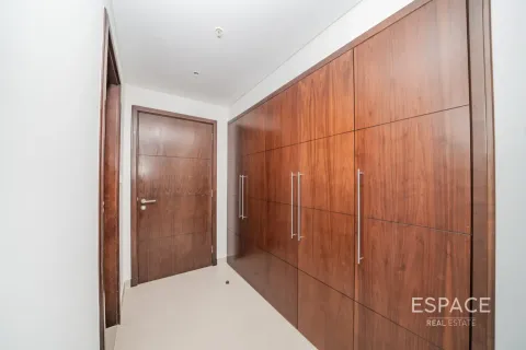 Снять в аренду квартиру в Дубай Марине, Дубай: 2 спальни, 125м², № 122892 - фото 10