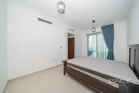 Снять в аренду квартиру в Дубай Марине, Дубай: 2 спальни, 125м², № 122892 - фото 12