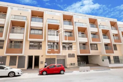 Building in Jumeirah Village Circle, Dubai 9403 sq.m. № 38964 - photo 5