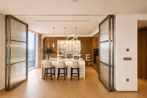 Appartement à Al Wasl, Dubai, 4 chambres, 490 m², № 121470 - photo 12