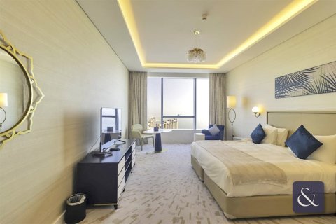 Apartment in The Palm Tower, Palm Jumeirah, Dubai studio, 48 sq.m. № 98906