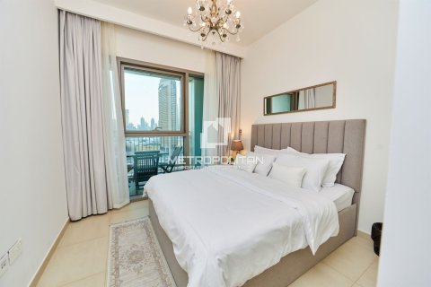 Apartamento en Downtown Views II, Downtown Dubai (Downtown Burj Dubai), Dubai, 2 dormitorios, 103 m², № 73664 - foto 7