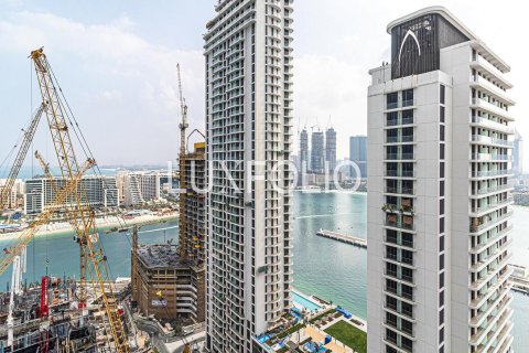 Купить квартиру в EMAAR Beachfront, Dubai Harbour, Дубай: 1 спальня, 72м², № 45718 - фото 2