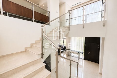 Villa en The Field, DAMAC Hills (Akoya by DAMAC), Dubai, 5 dormitorios, 465 m², № 139071 - foto 24