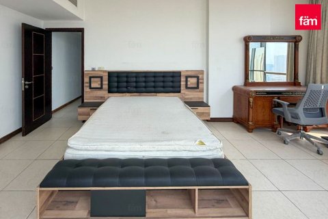 Apartment in Dubai 3 bedrooms, 158.2 sq.m. № 139714 - photo 6