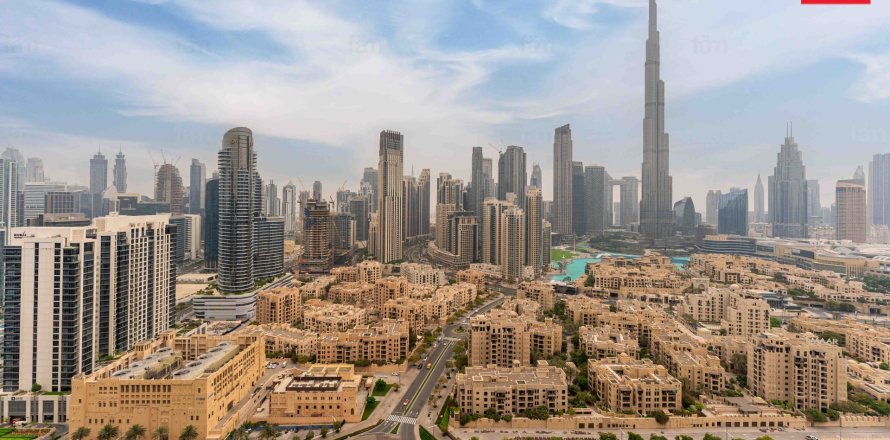 Apartment in Downtown Dubai (Downtown Burj Dubai), Dubai 2 bedrooms, 151.9 sq.m. № 123315