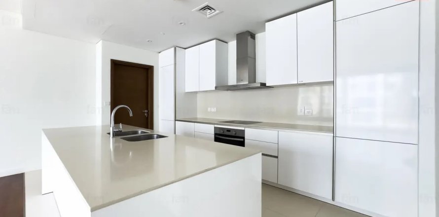 Apartment in City Walk, Dubai 2 bedrooms, 171.4 sq.m. № 123311