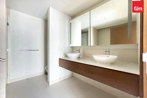 Apartment in City Walk, Dubai 2 bedrooms, 171.4 sq.m. № 123311 - photo 8