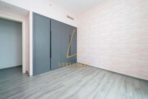 Apartment in Midtown, Dubai Production City (IMPZ), Dubai 3 bedrooms, 168 sq.m. № 139540 - photo 12