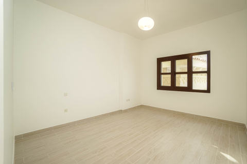Apartment in Jumeirah Golf Estates, Dubai 2 bedrooms, 128 sq.m. № 139539 - photo 18