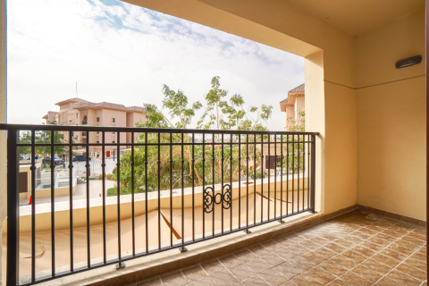 Apartment in Jumeirah Golf Estates, Dubai 2 bedrooms, 128 sq.m. № 139539 - photo 28