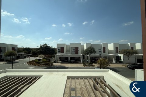 Adosado en Villanova, Dubai Land, Dubai, 3 dormitorios, 179 m², № 91163 - foto 11