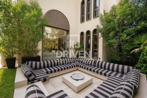 Villa à Jumeirah Islands, Dubai, 4 chambres, 1001.68 m², № 141102 - photo 28