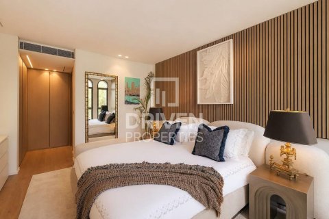 Villa à Jumeirah Islands, Dubai, 4 chambres, 1001.68 m², № 141102 - photo 10
