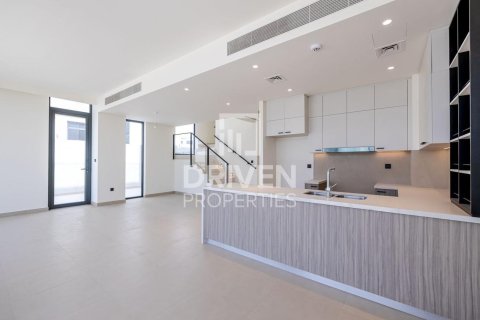 Villa in Golf Grove, Dubai Hills Estate, Dubai 3 bedrooms, 270.63 sq.m. № 141100 - photo 2