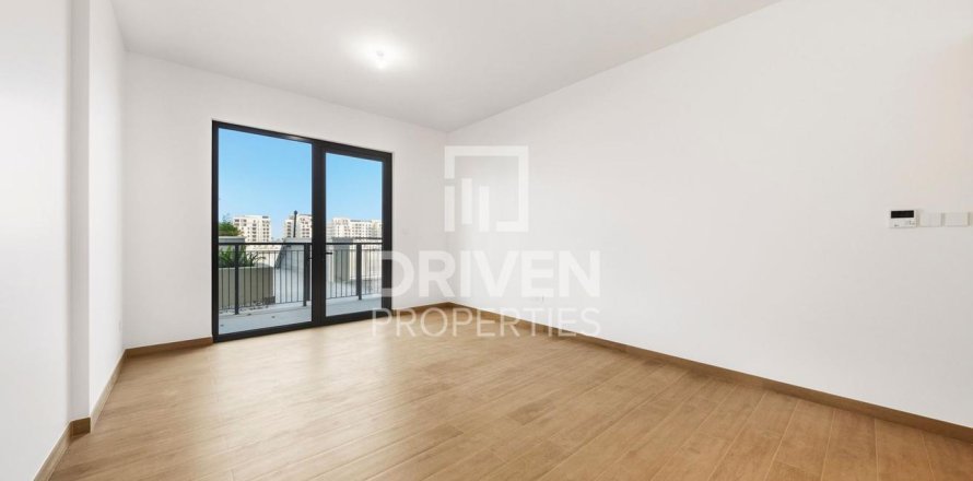 Appartement à La Mer, Jumeirah, Dubai, 2 chambres, 126.16 m², № 141110