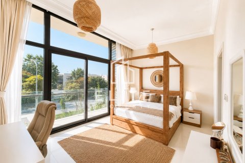 Townhouse in The Field, DAMAC Hills (Akoya by DAMAC), Dubai 5 bedrooms, 325 sq.m. № 134973 - photo 6