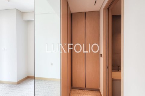 Купить квартиру в Vida Residences Dubai Mall, Даунтаун Дубай (Даунтаун Бурдж Дубай), Дубай: 2 спальни, 99м², № 45810 - фото 13