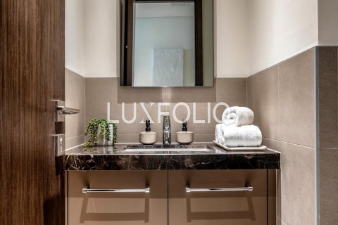 Apartment in BLVD Heights, Downtown Dubai (Downtown Burj Dubai), Dubai 1 bedroom, 85 sq.m. № 45809 - photo 6