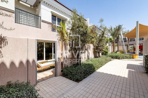 Adosado en Al Andalus, Jumeirah Golf Estates, Dubai, 2 dormitorios, 134.43 m², № 140666 - foto 21