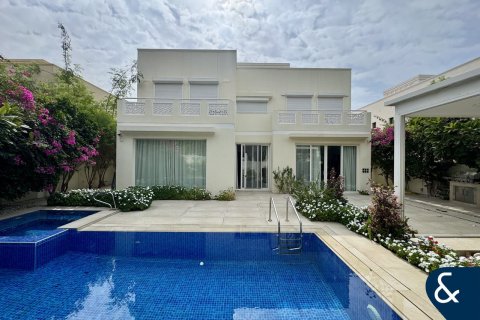 فيلا في Meadows 8, Meadows, دبي 5 غرف نوم , 544 م² رقم 98933 - صورة 1