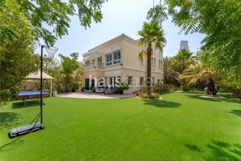 Villa à Jumeirah Village Triangle, Dubai, 3 chambres, 257 m², № 43333