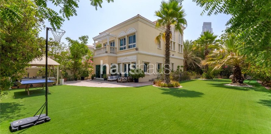 Villa à Jumeirah Village Triangle, Dubai, 3 chambres, 257 m², № 43333