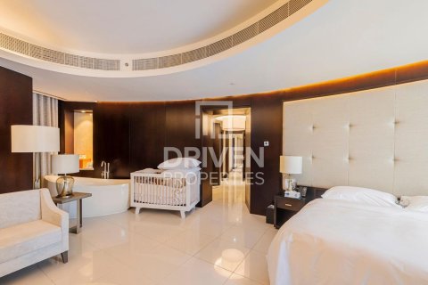 Appartement à Downtown Dubai (Downtown Burj Dubai), Dubai, 4 chambres, 443.05 m², № 138211 - photo 14