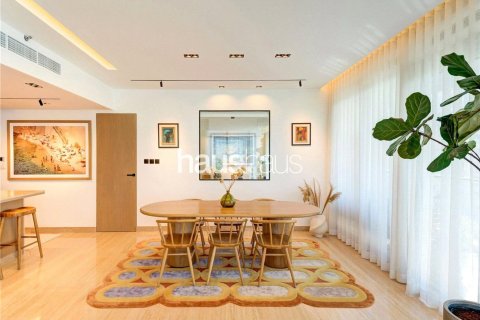 Appartement à The Views, Dubai, 2 chambres, 130 m², № 43777 - photo 5