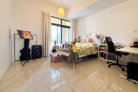 Apartamento en Greens, Dubai, 3 dormitorios, 193 m², № 43774 - foto 6
