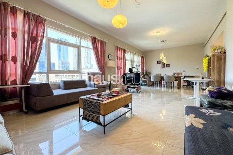 Apartamento en Greens, Dubai, 3 dormitorios, 193 m², № 43774 - foto 4