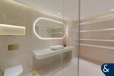 Apartment in Downtown Dubai (Downtown Burj Dubai), Dubai 3 bedrooms, 193 sq.m. № 98956 - photo 11