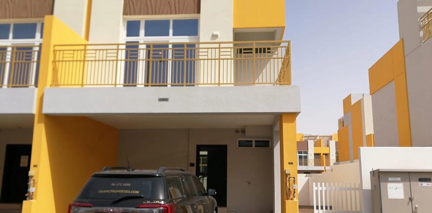 Villa à Dubai, 3 chambres, 253 m², № 24130