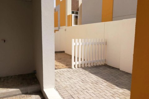 Villa à Dubai, 3 chambres, 253 m², № 24130 - photo 8