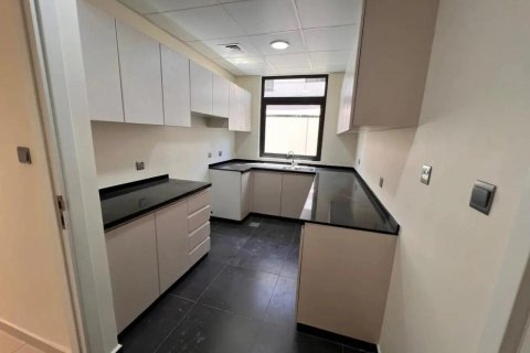 Villa in Dubai 3 bedrooms, 172 sq.m. № 24134 - photo 13