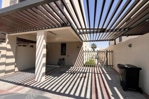 Villa in Dubai 3 bedrooms, 172 sq.m. № 24134
