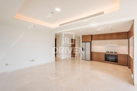 Apartment in EMAAR Beachfront, Dubai Harbour, Dubai 3 bedrooms, 178.19 sq.m. № 128771 - photo 3