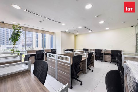Снять в аренду офис в Бизнес-Бэе, Дубай: 149.9м², № 117759 - фото 6