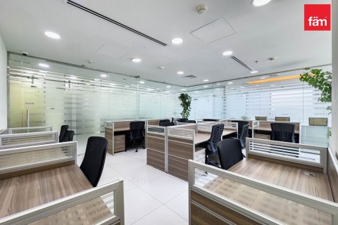 Снять в аренду офис в Бизнес-Бэе, Дубай: 149.9м², № 117759 - фото 16