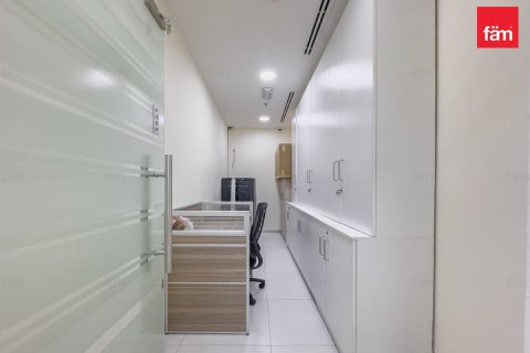 Снять в аренду офис в Бизнес-Бэе, Дубай: 149.9м², № 117759 - фото 4