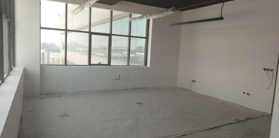 Office in Dubai 119.8 sq.m. № 139381