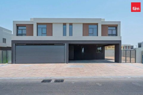 Villa in Dubai 4 bedrooms, 323.8 sq.m. № 139384