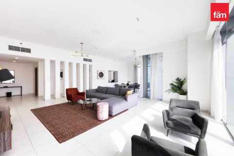 Apartment in Downtown Dubai (Downtown Burj Dubai), Dubai 3 bedrooms, 223 sq.m. № 139276 - photo 3