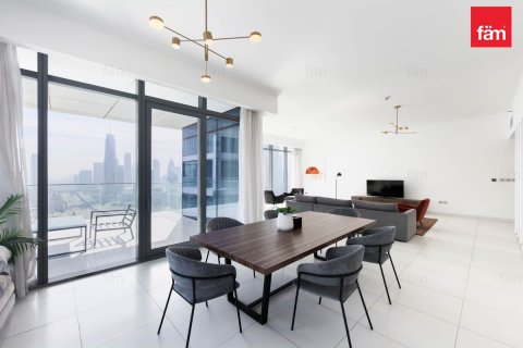 Apartment in Downtown Dubai (Downtown Burj Dubai), Dubai 3 bedrooms, 223 sq.m. № 139276 - photo 4