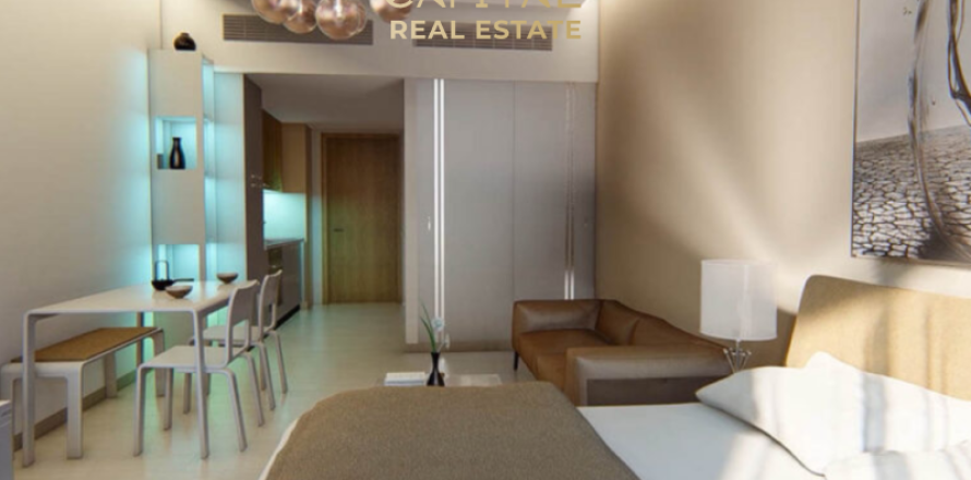 Appartement à Dubai, 2 chambres, 1600 m², № 37391