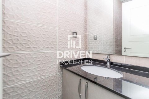 Appartement à Meydan, Dubai, 2 chambres, 244.8 m², № 129895 - photo 12